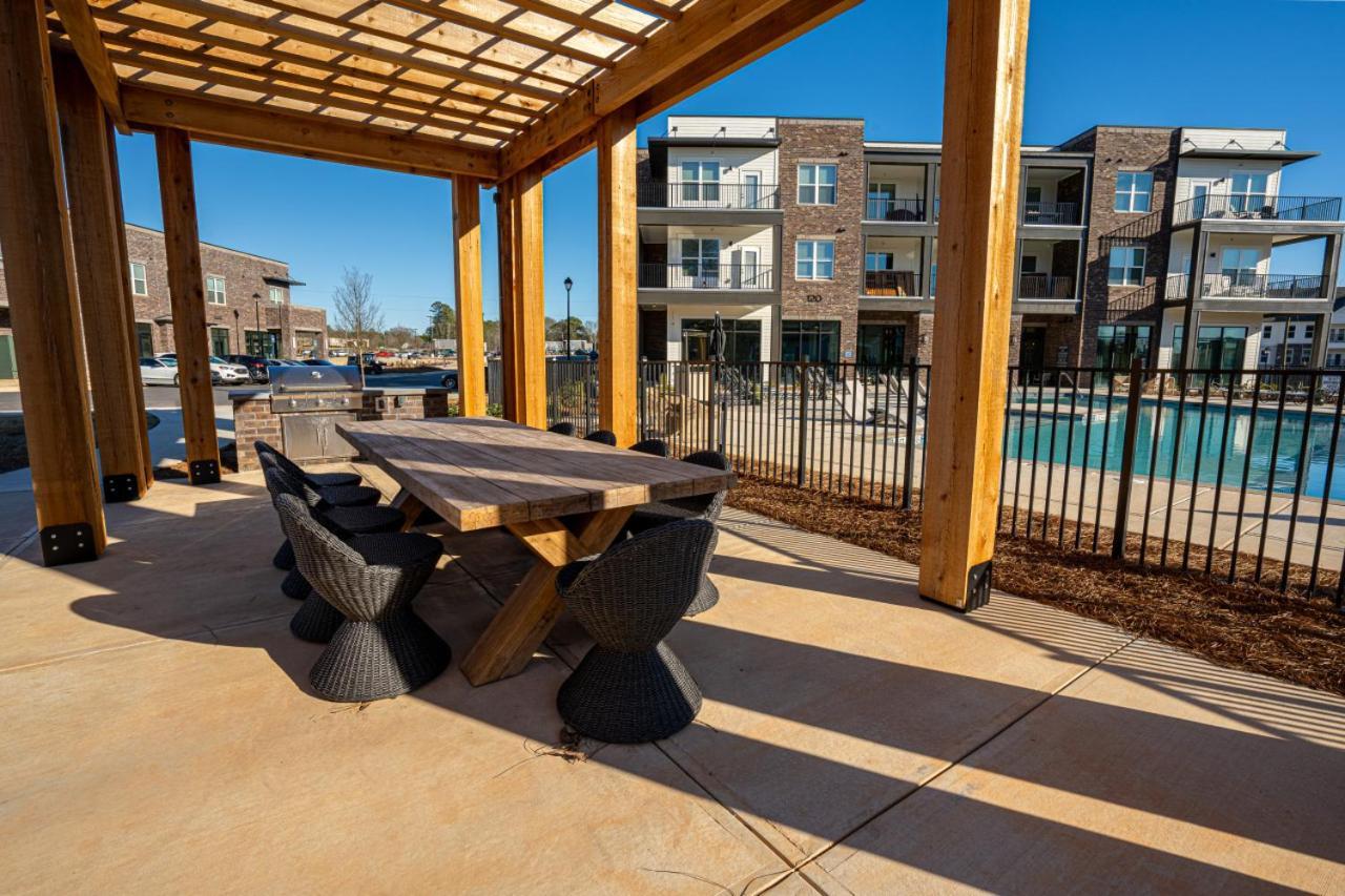 Elegant, Spacious 3br 2b Perfect For Long Athens