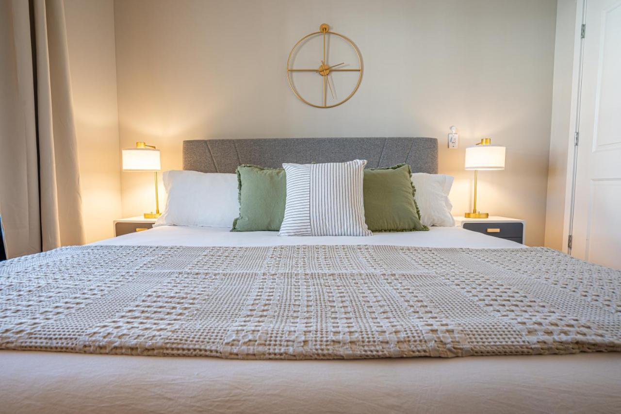 Elegant, Spacious 3br 2b Perfect For Long *